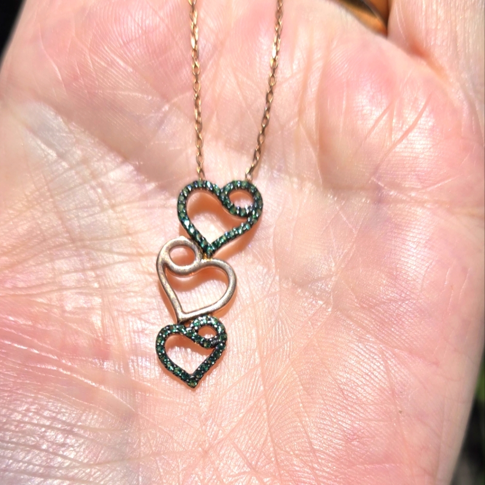 Emerald sterling & rosegold tripple Heart Necklace 16"